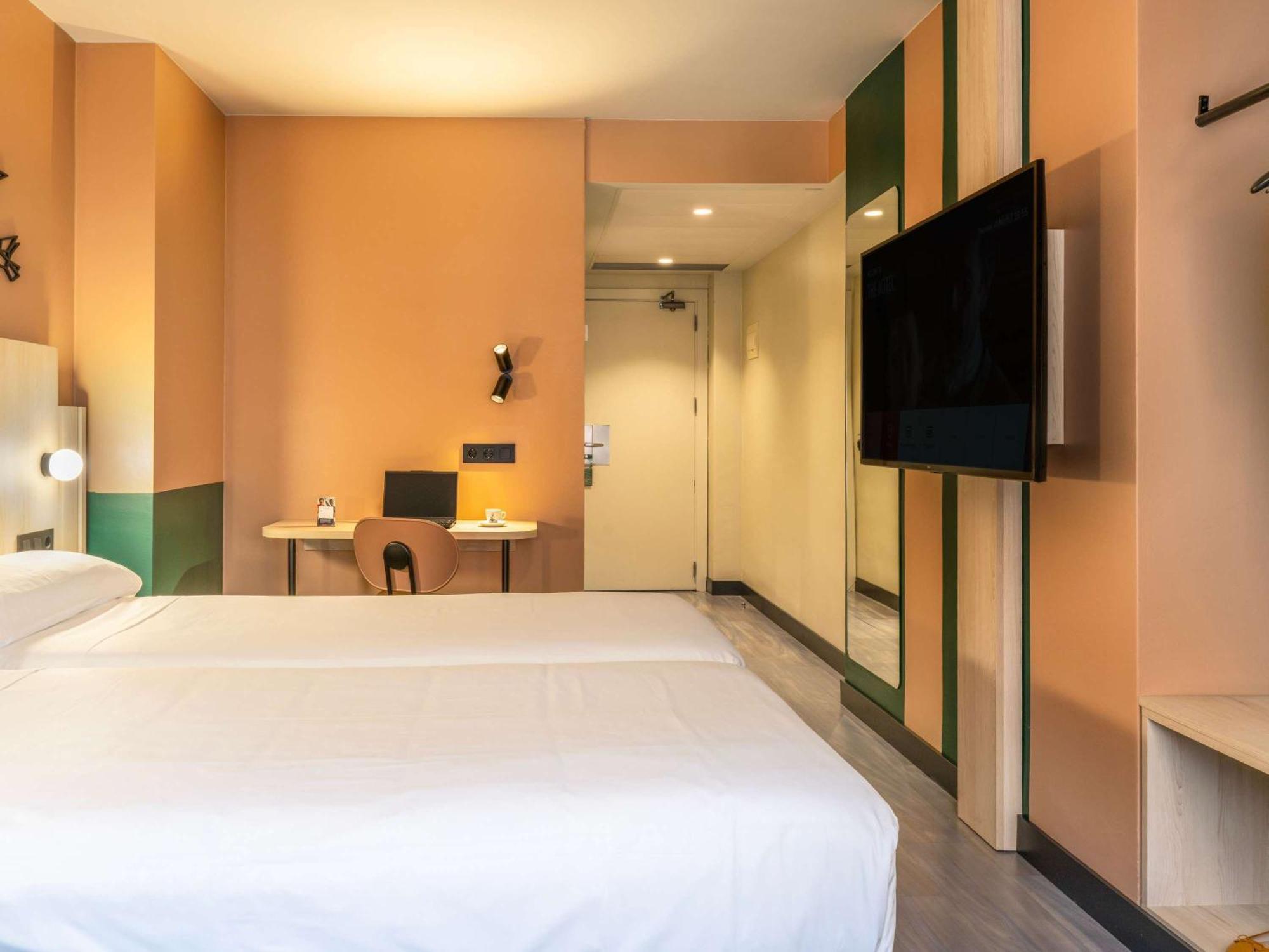 فندق Ibis Styles Zaragoza Ramiro I المظهر الخارجي الصورة