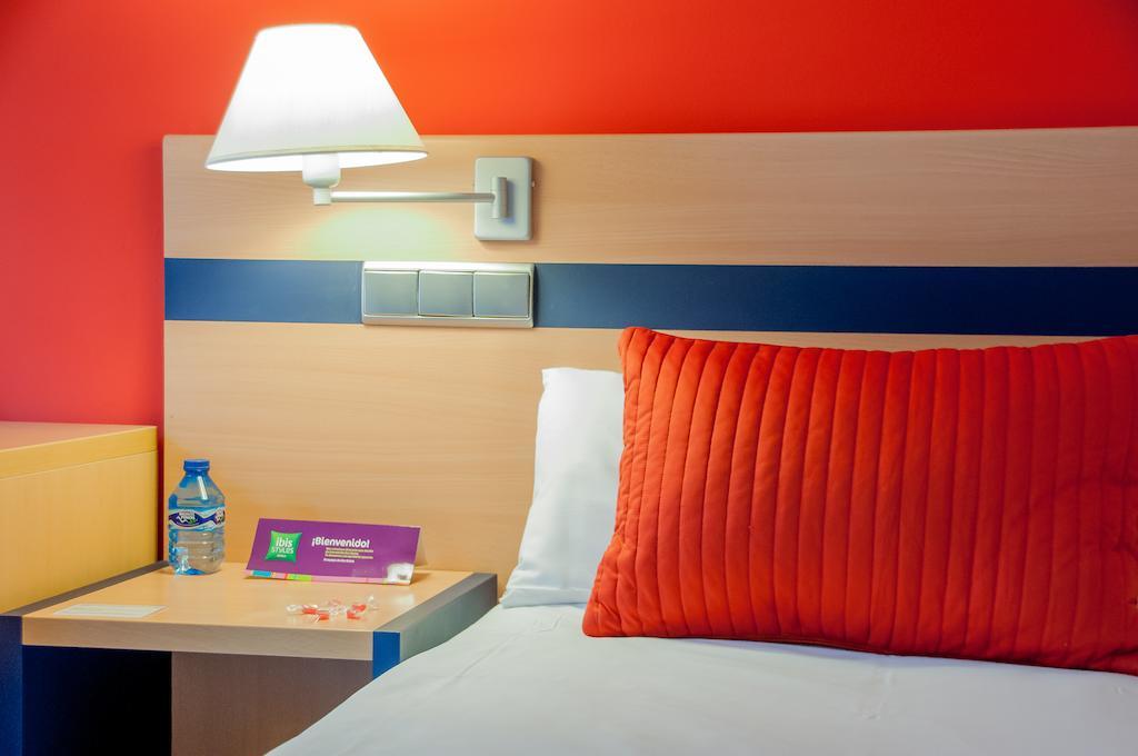 فندق Ibis Styles Zaragoza Ramiro I المظهر الخارجي الصورة